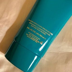 Tom Ford Makeup - TOM FORD NEROLI PORTOFINO BODY CREAM Tom Ford Makeup - TOM FORD NEROLI PORTOFINO BODY CREAM
